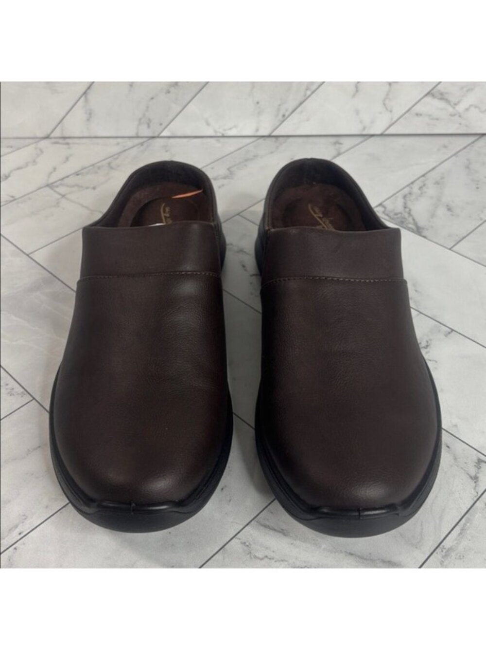 NWT Easy Street Womens Janalee Brown Faux Leather Slip-On Comfort Mules Size 8W - Picture 3 of 9
